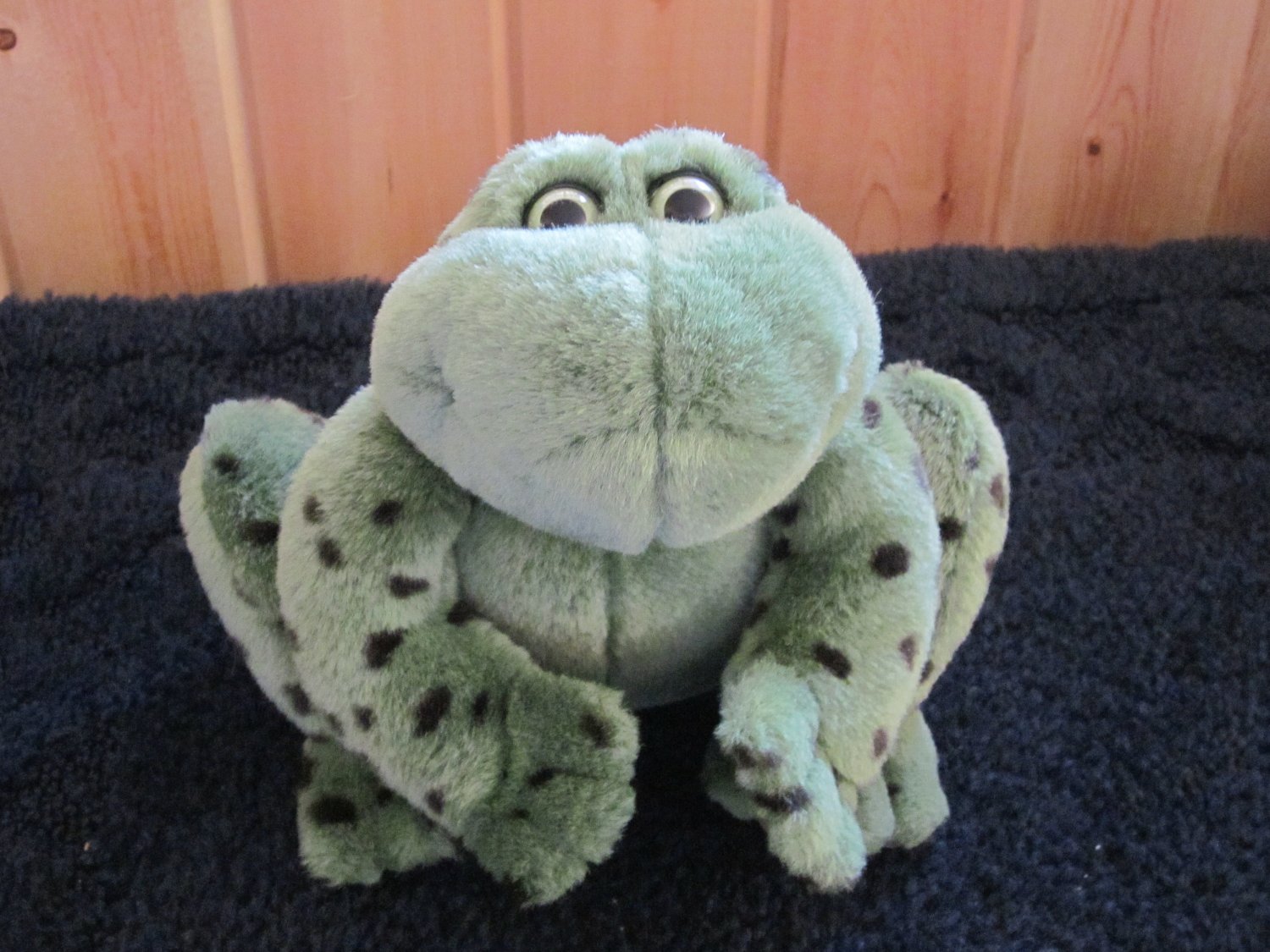 gund frog