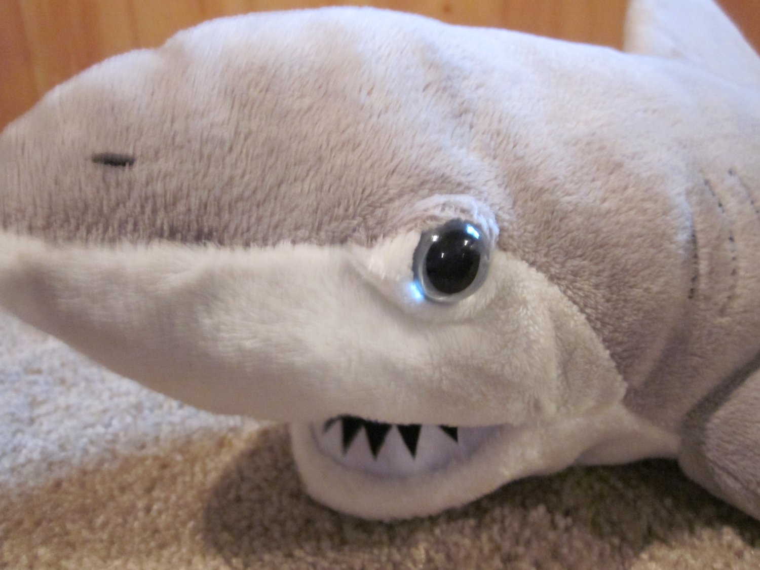 Large Plush Shark By Gund Fun Sings One Way Or Another And Moves Its