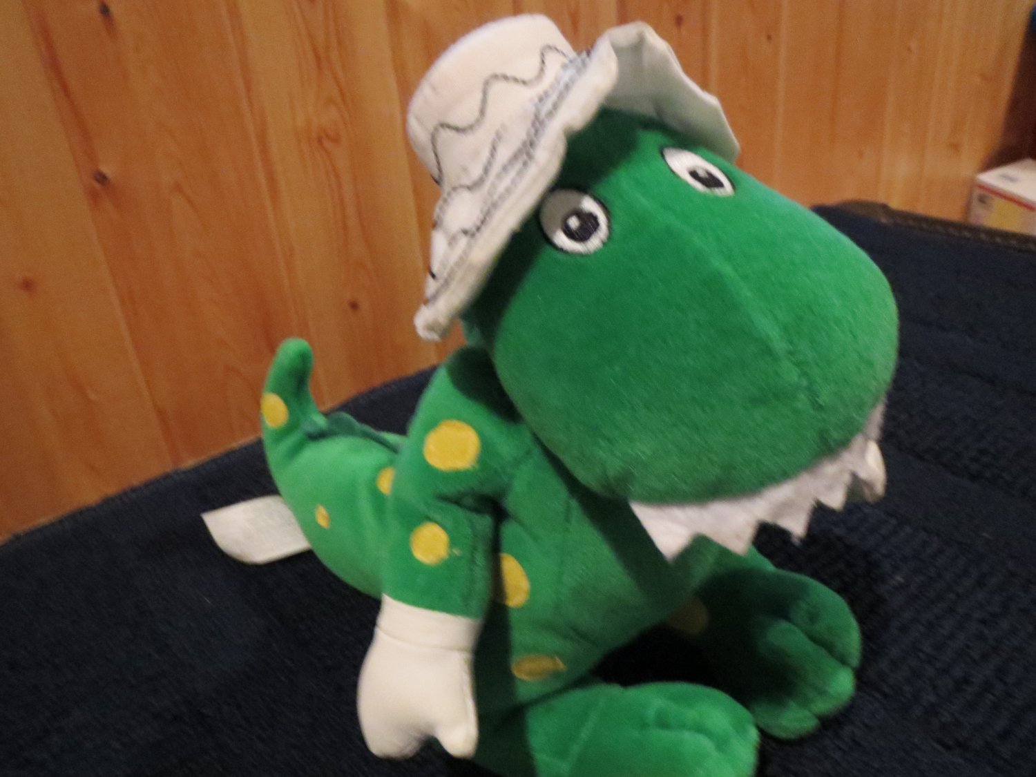 the wiggles dorothy the dinosaur plush doll