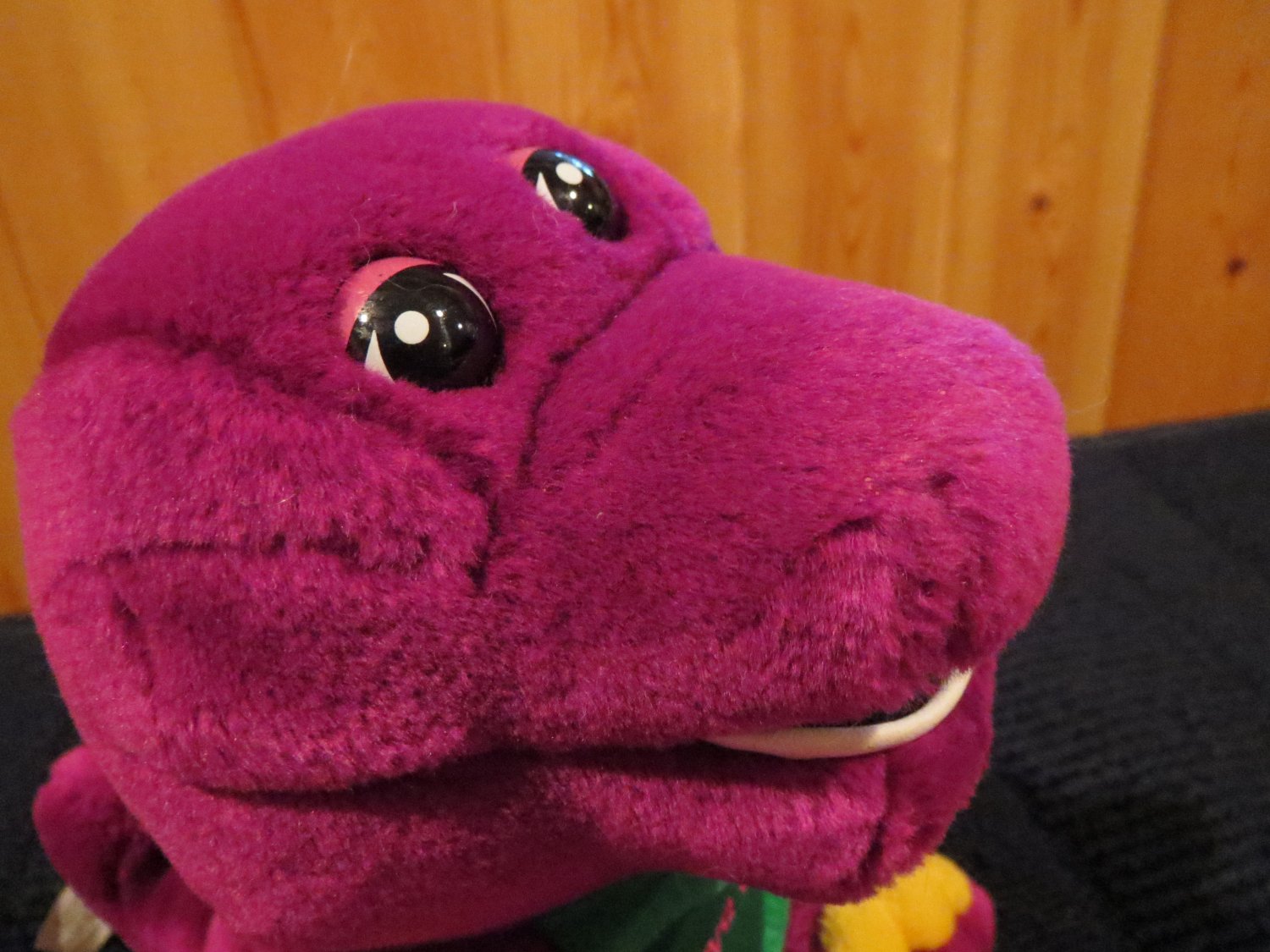 barney the dinosaur singing toy