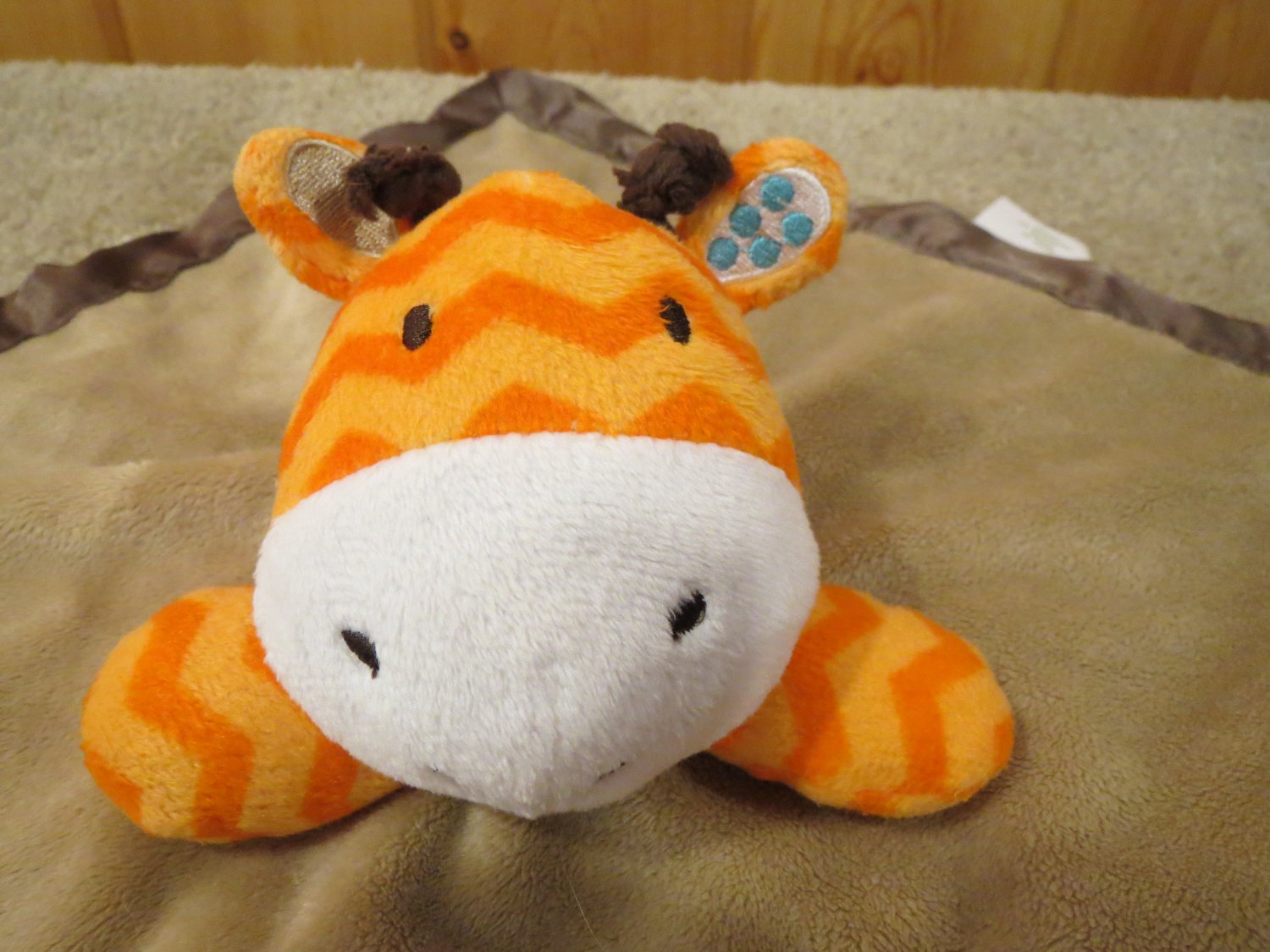 circo stuffed giraffe