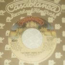 KISS DETROIT ROCK CITY 45 RPM RECORD VINYL ROCK MUSIC