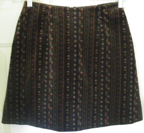 EXPRESS Dark Multi-Color Mid-Thigh VELVET Print Skirt size 3/4
