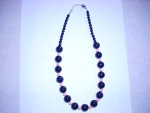 Black onyx & pink coral beaded 17 inch necklace