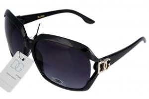 DG Eyewear Black 595 SUNGLASSES w/Micro Fiber Bag