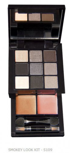 NYX SMOKEY LOOK KIT #109 NEW! Beautiful Set-9 Shadow 2 Blush + Brushes