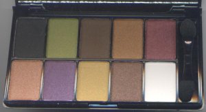 NYX Runway Collection-10 Shadow Palette 2 Strike A Pos