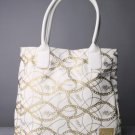 SIGNATURE TOTE