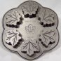 Maple Leaf Muffin Pan