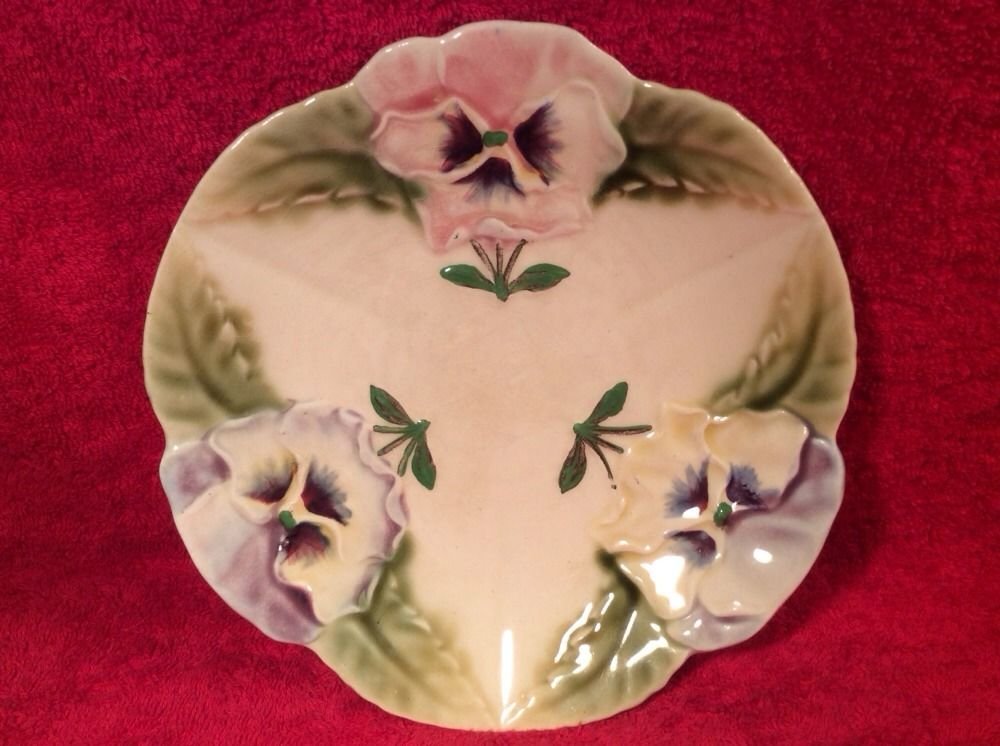 Antique French Majolica Choisy-le-Roi Pansy Flowers Plate c1860-1910, fm902