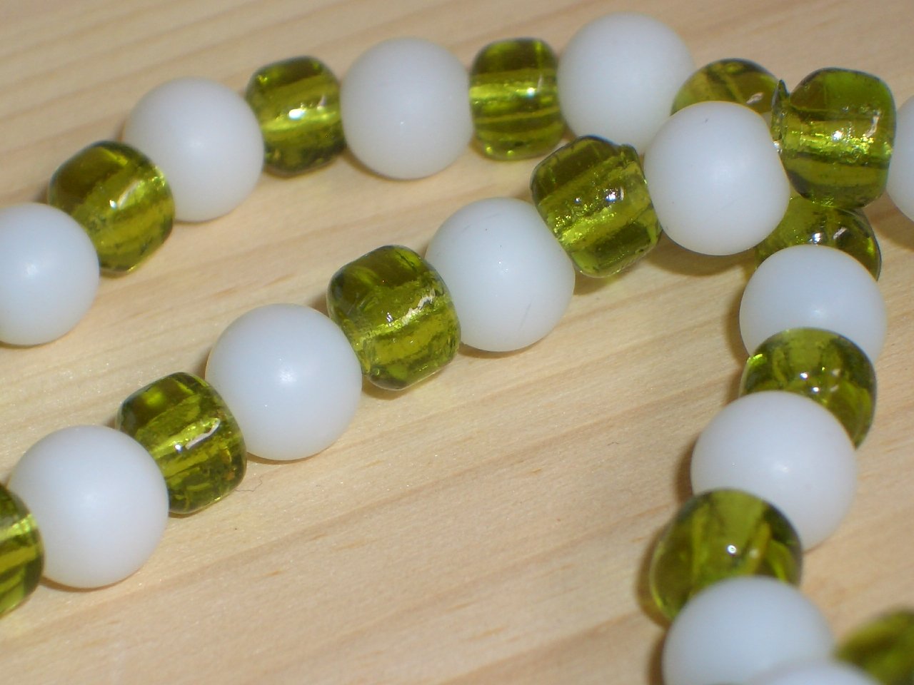 Refreshing Lime Mod Matinee Necklace White Green Glass Beads Simple Understated Classic Fun Style