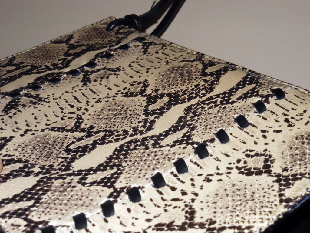 Fossil Python Print Leather Shoulder Bag Ladylike Sophisticated Structured Black Purse Elegant Chic