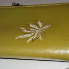 Vintage Olive Avocado Green Leather Pocketbook Retro Feminine Ladylike Wallet Kisslock Coin Holder
