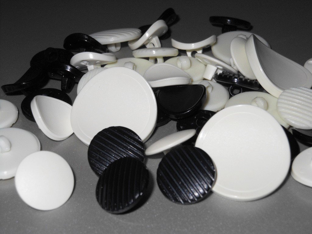 Black and White Plastic Shank Buttons Large Small Stripes Matte for Jackets Suits Blouses Sewing