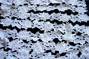 12yds WHITE Venise Lace Trim Embroidered Rose Applique