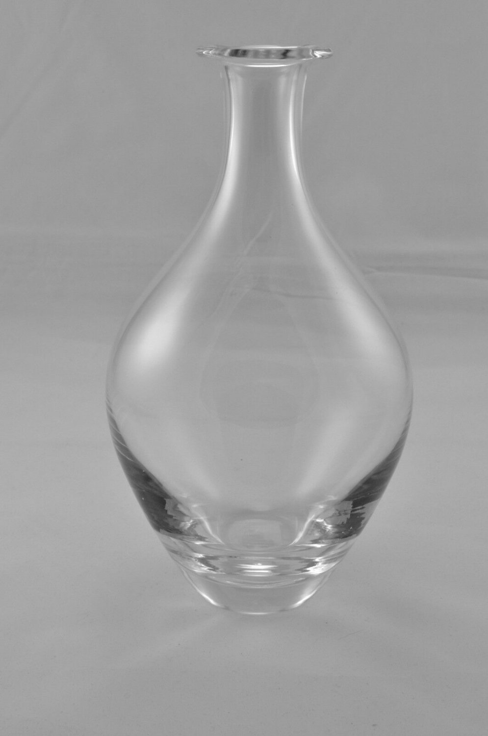 LENOX Kate Spade Hydrangea 10" Beatrix Clear NonLead Crystal Vase New