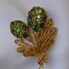 FAB VINTAGE LISNER EMERALD GREEN RHINESTONE FLOWER PIN