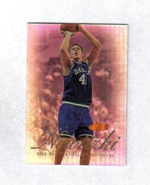 DIRK NOWITZKI 99-00 FLAIR SHOWCASE #25