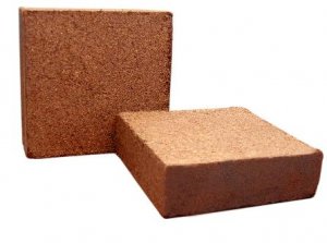 5 Kg Compressed Blocks Coir Peat, Coir Pith, Coir Block, Coir Dust
