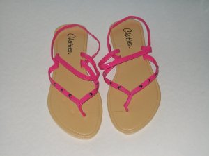 Women's Pink Thin Patent Strap Thong Sandals with Studs Size 9-10 (Large)