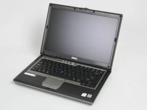 Dell Latitude D620  Intel Core 2 Duo T7200 2.0GHz  2GB RAM  120GB HDD DVD-RW