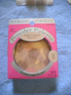 Physicians Formula Powder Palette Multi-Colored Bronzer  #3869 Light bronzer