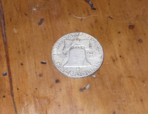 VINTAGE FOLDING FRANKLIN HALF DOLLAR / Coin Magic