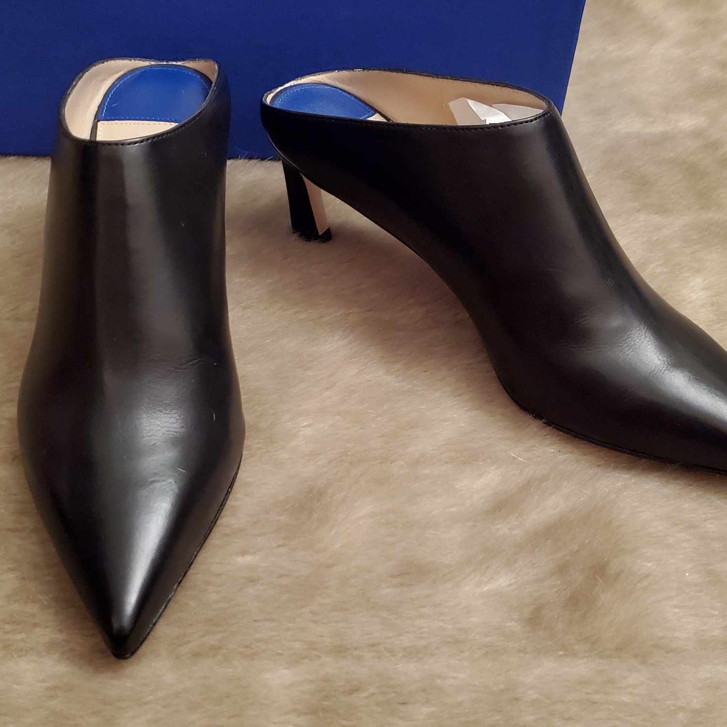 stuart weitzman maelie bootie