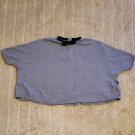 Giambattista Valli super flowy cashmere and wool top with bow accent Giambattista Valli super flowy cashmere and wool top with bow accent