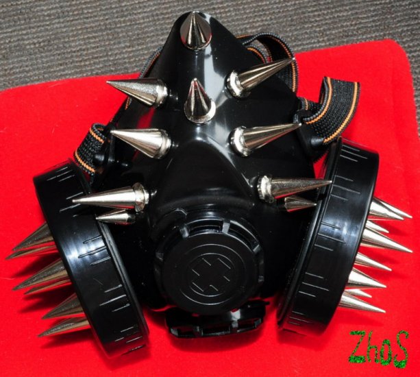 Black Cyber Mask Cyber Goth Respirator Gas Mask 28 Spikes