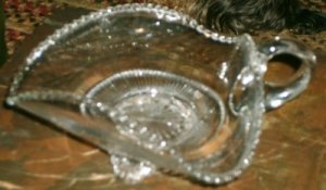 8" Victorian Pattern Glass Footed Nappy w/Handle