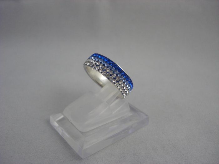 Crystal Progressive Color Blue & White Ring (Size 7)