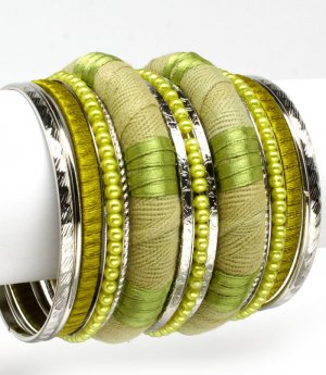 Green Bracelet Bangle Stackable Bead Fabric Ribbon Texture 3 Inch Width 11622-0456RDGRN