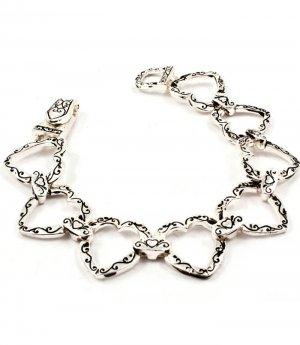 Silver Colored Bracelet Metal Casting Magnetic Lock Heart Texture 6 1 2 Inch Long 4712-3890ASSIV