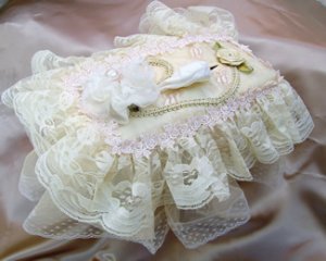 Vintage Victorian Lace Tissue Box Cover ATC 78