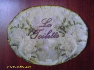White roses vintage shabby chic bath wall plaque VS31