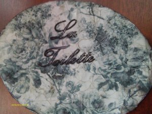Black & White roses vintage shabby chic bath wall plaque VS29