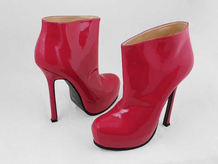 dorian wedge bootie