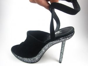 Newest "ysl sandal with thin heels
