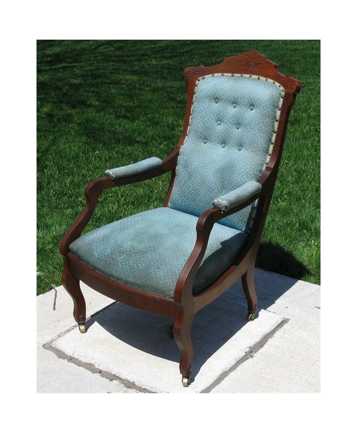 Eastlake Victorian Buttonback Walnut Upholstered Chair