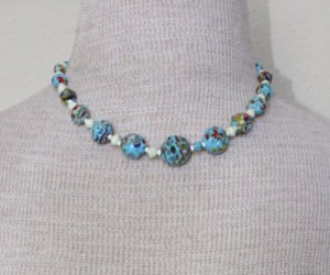 Unique Vintage Blue Tone Art Glass Necklace 1950s