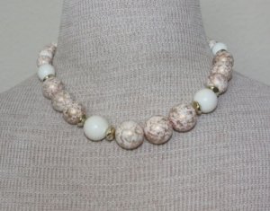Vintage Cream & White Spotted Bead Chunky Necklace