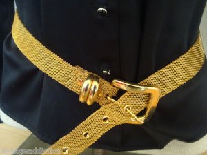 Outstanding Vintage Gold Tone Mesh Wide belt