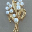 Vintage Golden Leaf & White Pearl Pin Brooch