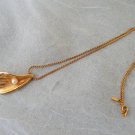 Charming Vintage Golden Leaf Pearl Pendant Necklace