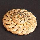 Vintage Swirl Pattern Gold Tone Pin/Brooch