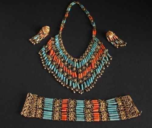 Art Deco Egyptian Revival Complete Set Book Piece !