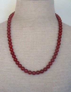 Vibrant & Bold Vintage Red Maroon Glass Bead Necklace