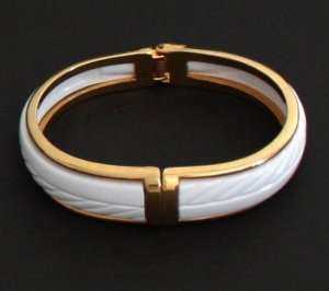 Vintage White Clamper Bangle Modernist Bracelet