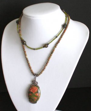 Chunky Green Crystal Unakite Stone Necklace on 925